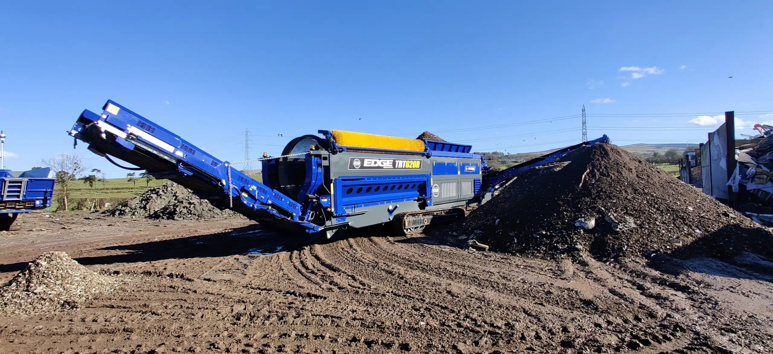equipment to screen waste from soil